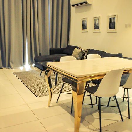 Embassy Gardens Deluxe Apartment Accra Exterior photo